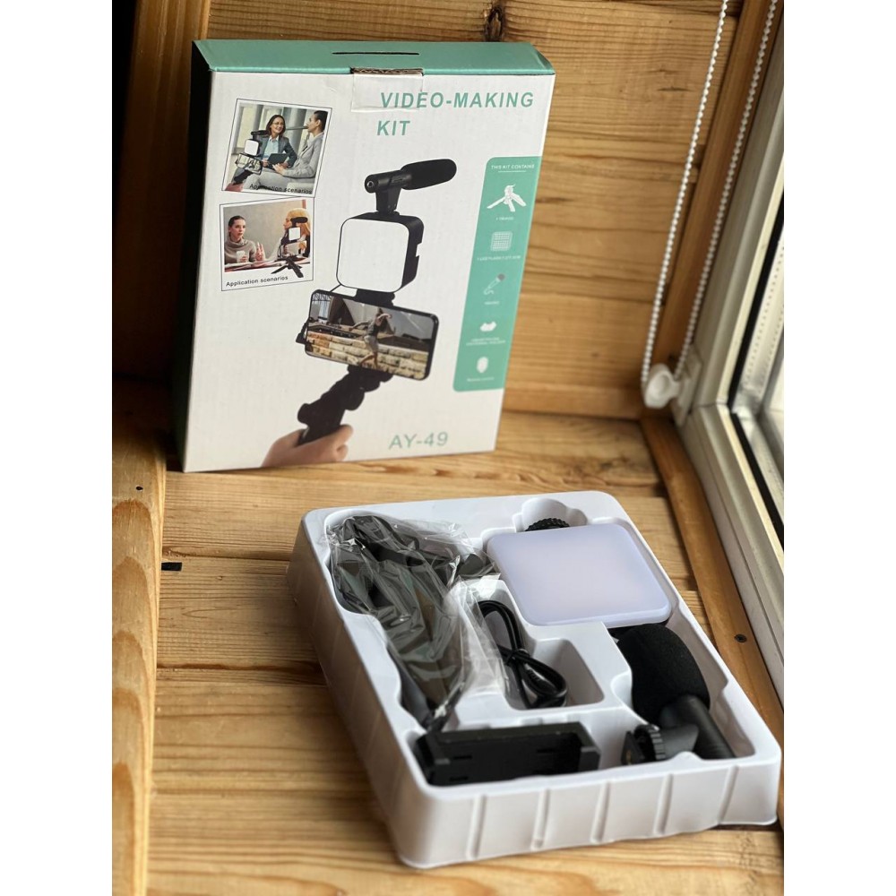 Светодиодная лампа для Блогера с кронштейном, микрофоном для фото и видео съемки Video-Making AY - 49